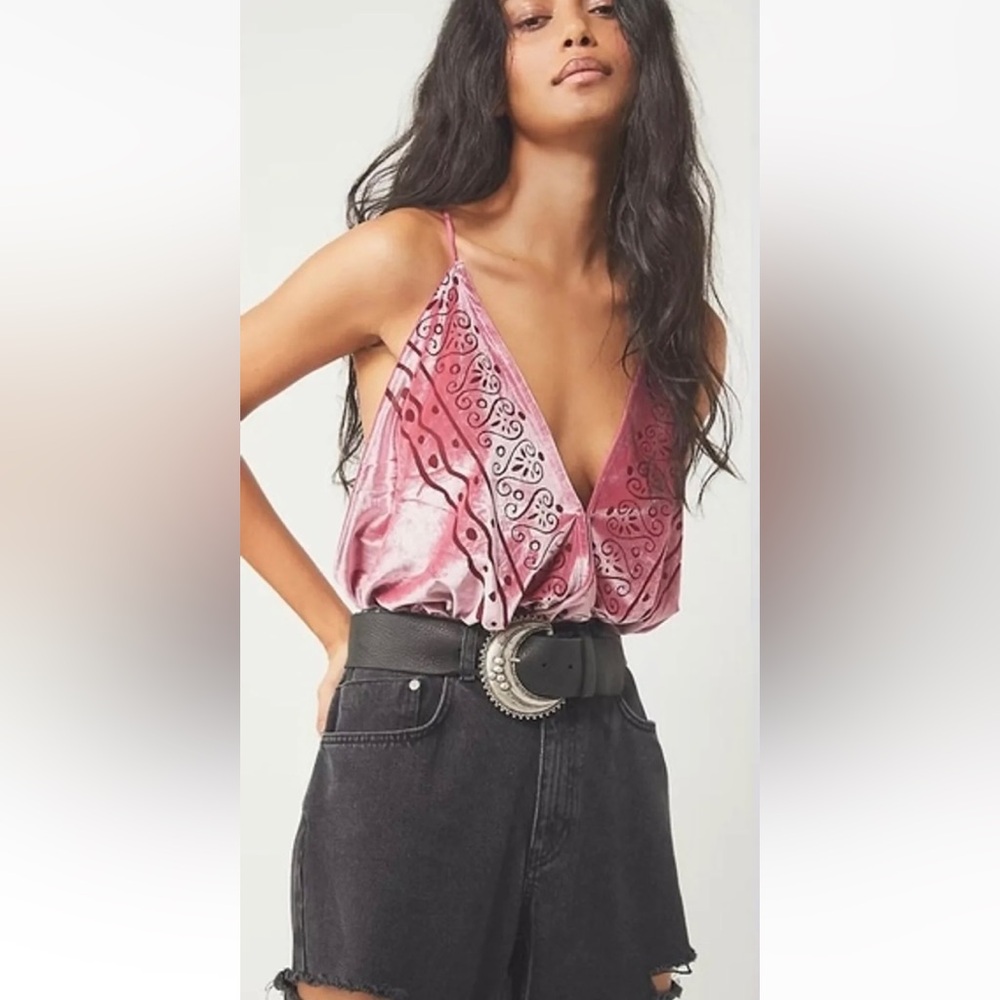 Free people pink velvet bodysuit size small intimately